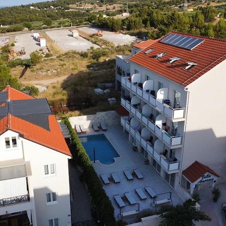 Villa Amorena - Adults Only 볼 외부 사진